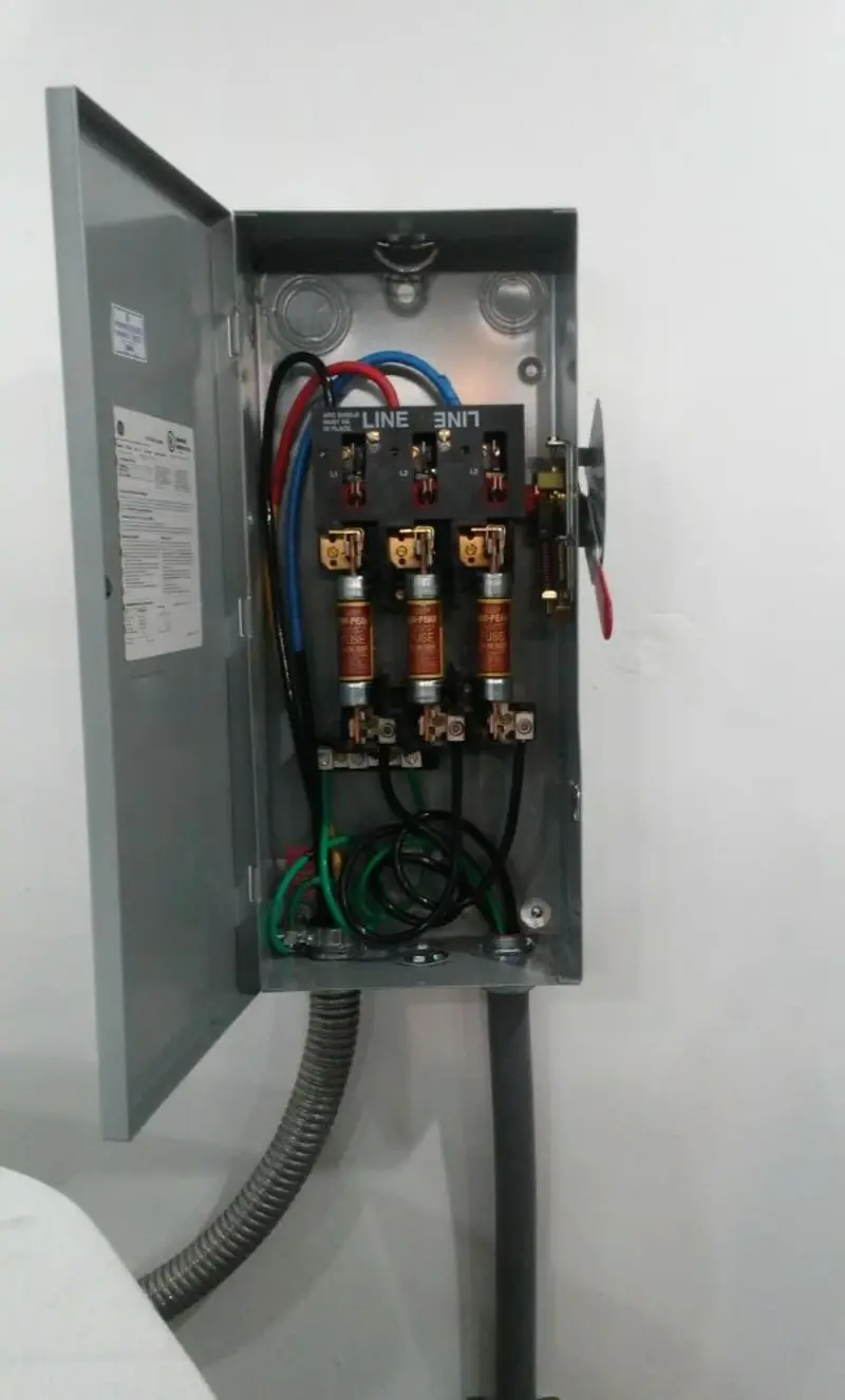 Three-phase disconnect switch installed for Electrical Wiring & Rewiring in Cedar Grove